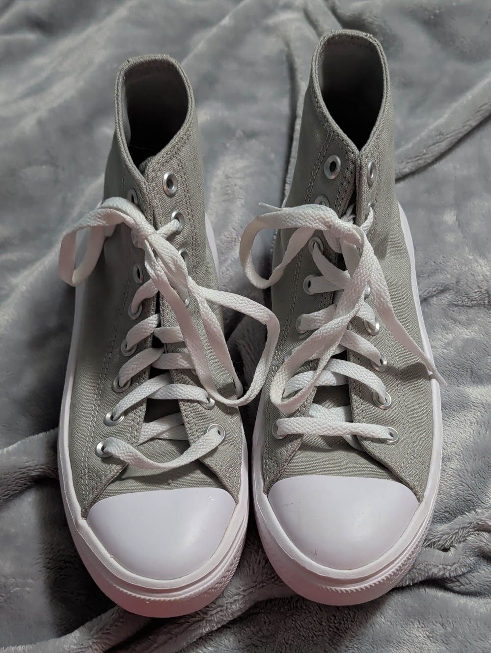 Converse High-Top Sneakers in Light Gray and White